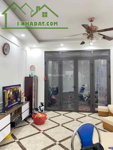 Chủ bán nhà đường Âu Dương Lân, phường 12 quận 8. DT 60m2 chỉ 2 tỷ 900 - 5