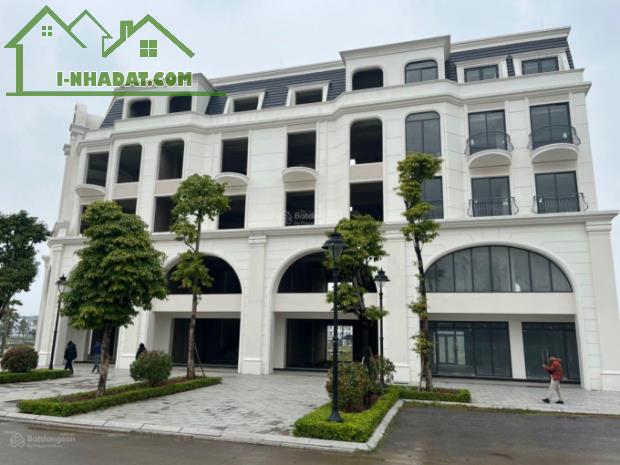 Bán ngoại giao căn góc Shophouse Hinode Royal Park, Diện tích 150m2 giá 120 triệu/m2