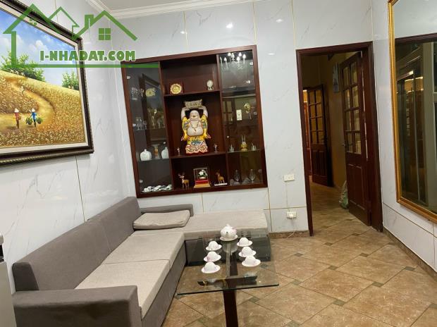 Bán nhà Chùa Láng-phường Láng Thượng-quận Đống Đa. NHÀ ĐẸP CÓ THANG MÁY-2 MẶT TIỀN TRƯỚC S