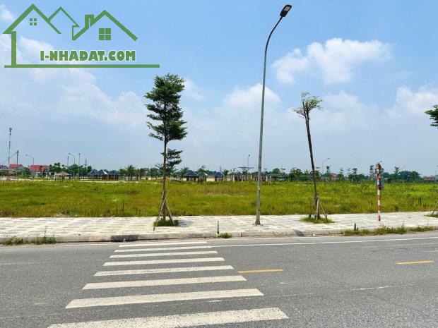 100m2 chưa đến 2ty đất đấu giá hồng tiến , cách KCN yên bình 200m giá siêu hời