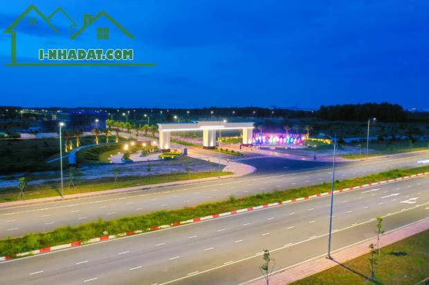 Ngộp cần bán lô đất 100m, mặt tiền Nguyễn Ái Quốc rộng 100m, giá chỉ từ 899 triệu - 1