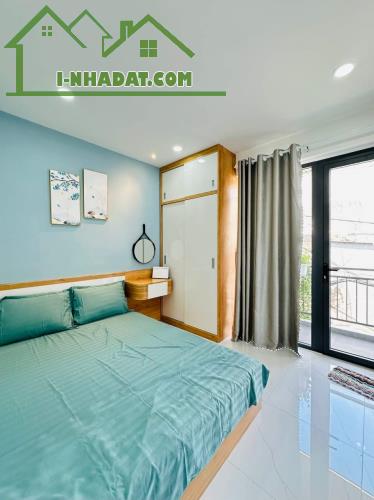 Cần tiền bán gấp căn nhà Đường 3 Tháng 2, Quận 10. Giá chỉ 2tỷ470 (TL). Sổ hồng riêng - 2