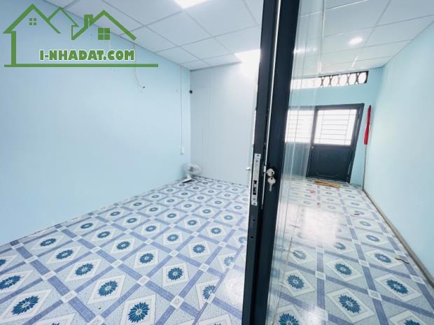 HẺM Ô TÔ THÔNG, VÕ VĂN KIỆT, F7, Q6, 2 TẦNG, 40M2, 4.3 TỶ. - 1