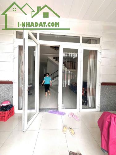 Bán nhà D2D Mặt tiền đường N1 90m2 (P. Thống nhất) chỉ 12 tỉ - 3