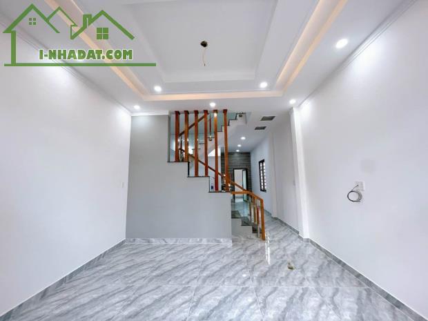 Bán nhà 1 lầu 1 trệt giá cực hời - 1