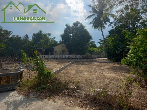 2f bán đất Hòa Châu, Đà Nẵng đường bê tông 8m dt 156m2 ngang gần 6m hơn 1 tỷ, sổ mới tách
