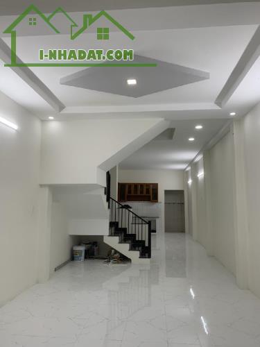 Đường cây cám, nhà DT 4×16M, 3 Phòng ngủ, hẻm 6m thông. - 2