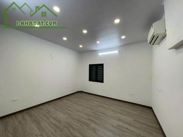 NHÀ ĐẸP LUNG LINH - NỘI THẤT HIỆN ĐẠI - Ô TÔ 30m - 4