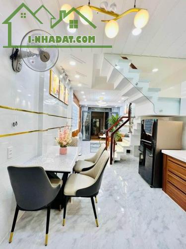 Nhà SHR  Bình Tân, 2 Lầu (Sân Thượng), Ngay Lê Trọng Tấn - Ngã Tư Gò Mây. Giá 2.2 Tỷ/TL. - 3