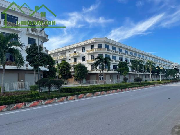 SHOPHOUSE KĐT XUÂN HƯNG, 3,1 TỶ. NHẬN SỔ NGAY.  CĐT: 0966 343 969 - 3