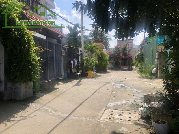 BÁN NHÀ THỦ ĐỨC ĐỐI DIỆN VẠN PHÚC CITY. DT 4x21 84m2. GIÁ 4 TỶ 750 - 4