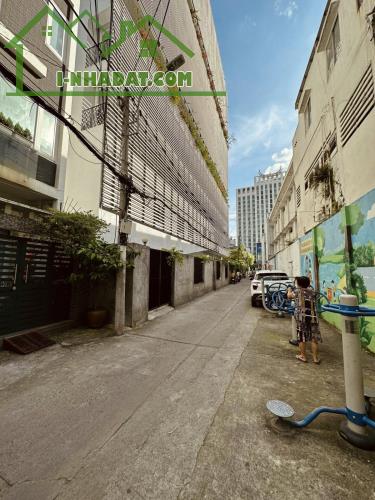 Bán gấp Giảm 800Tr ! Nhà HXH Nguyễn Trọng Tuyển,P.8, dt 56m2, 6Tầng,sân thượng.Sổ sẵn.
