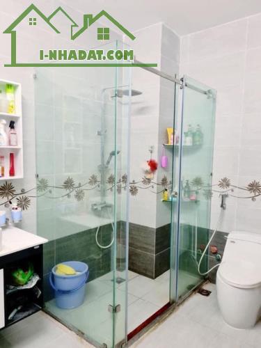 BÁN NHÀ MẶT TIỀN Ba Vân, Tân Bình 3 tầng 300m2 (12x25). Kinh doanh đỉnh. Giá chỉ 72 tỷ.