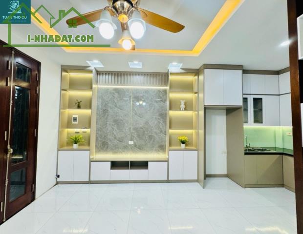 Bán Nhà Khuyến Lương, OTO đỗ cồng, TK Hiện Đại, 5 Tầng, 30m2, 4 Tỷ - 2