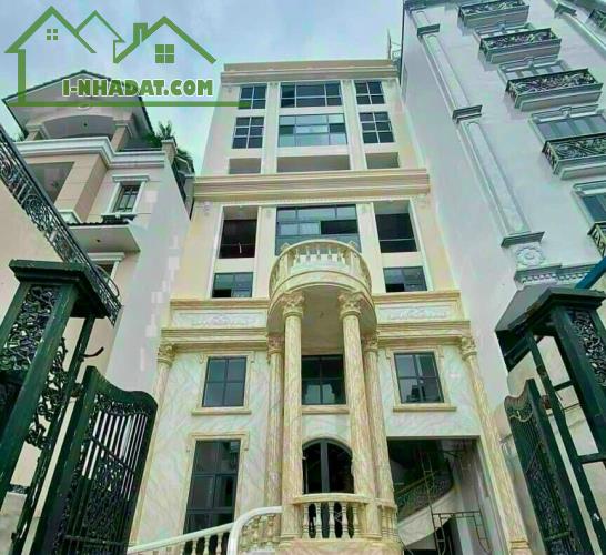 Đang vay bank 40 tỷ cần bán tòa nhà VP H+6T (2.100m2 sàn) - HĐT 230tr. DT: 10mx48m. Giá