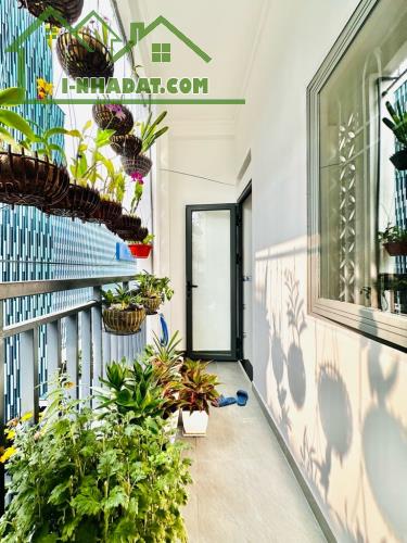 5.9 TỶ - PHAN VĂN TRỊ - 33MV – NGANG HƠN 4M - HẺM NHỰA 6M – XE HƠI NGỦ TRONG NHÀ – 4 PHÒNG - 5