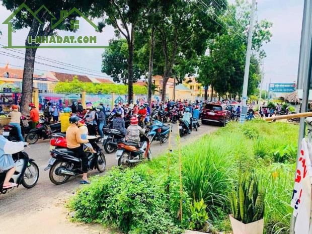 KẸT TIỀN TÔI BÁN 1.215M2 ĐẤT THỔ CƯ MT ĐƯỜNG TỈNH LỘ ĐỐI DIỆN KCN HÀN, CHỢ GIÁ 260 TRIỆU - 2