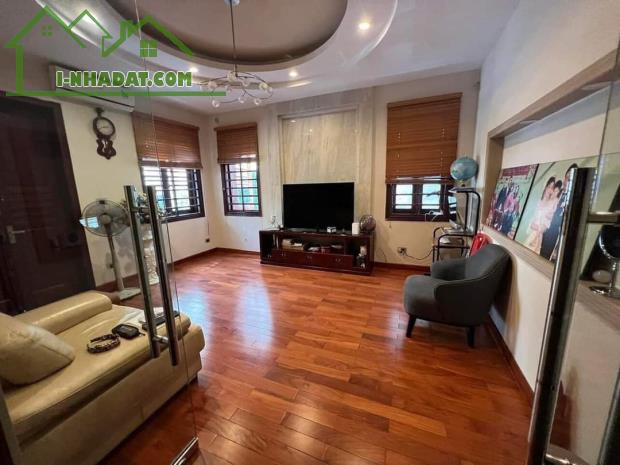 Bán gấp Biệt thự Trần Kim Xuyến - Khu đô thị Yên Hòa, Cầu Giấy - Siêu hiếm - Giá hợp lý - 2