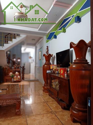 BÁN NHÀ 4 TẦNG (4x27) HẺM XE TẢI - 108M2 - NHỈNH 5 TỶ - GẦN TRƯỜNG GTVT - 2