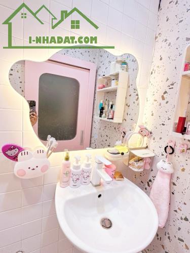 QUÁ HIẾM! LINH QUANG 42M2 x 5 TẦNG x 8 PHÒNG KK, CHO THUÊ 30TR/THÁNG, GẦN HỒ, GIÁ 5.6 TỶ