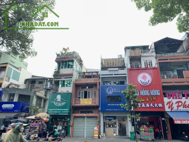 Mặt tiền 126 Bùi Thị Xuân Quận 1. DT: 5x12M, nhà 3 lầu cho thuê 100tr/th giá bán 23 tỷ TL