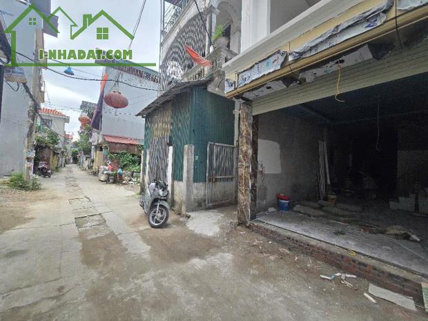 BÁN  NHÀ LIÊN NINH THANH TRÌ HÀ NỘI  56M2 5 TẦNG 4,15 TỈ - 3