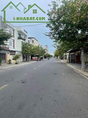 🎯 145M2- NHÀ 2 TẦNG - PHỐ KINH DOANH SẦM UẤT - ĐƯỜNG 10M5 - BÀ HUYỆN THANH QUAN - ĐÀ NẴNG - 3