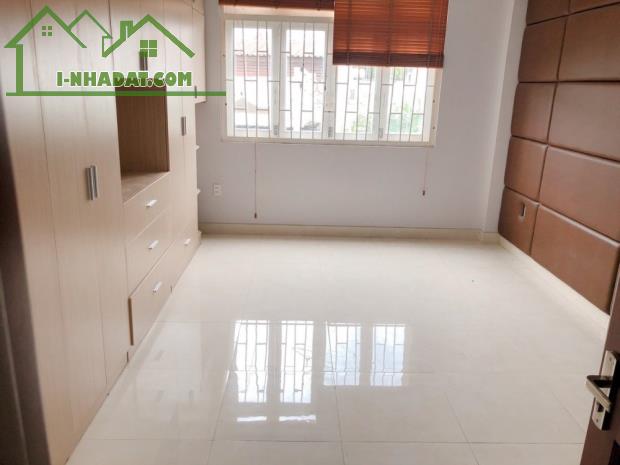 Bán nhà quận 10, đường Thành Thái, 60m2, 4 tầng, sát mặt tiền, hẻm 4m, 11.7 tỷ - 5