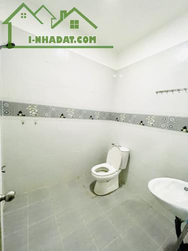 🏡 Nhà Đẹp Hẻm 6M Xe Hơi - 2 Tầng BTCT Xung Quanh Chợ, Bách Hoá - Sát Bến Xe Miền Tây💥 - 1