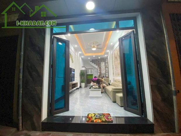 MINH KHAI - HAI BÀ TRƯNG 5 TẦNG 30.1M² MẶT TIỀN RỘNG ĐẸP..... - 1