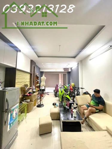 Ban Nhà Thịnh Quang, Đống Đa 42m2 MT 4m, 5 tầng Kinh Doanh, mặt phố, Nhỉnh 8 Tỷ - 1