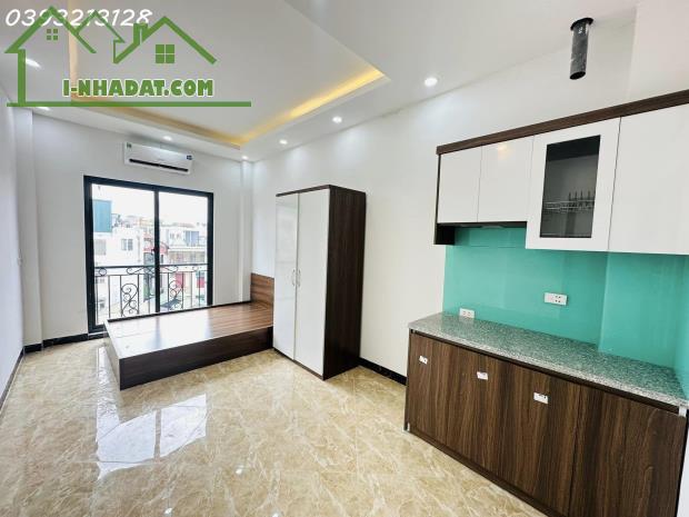 Nhỉnh 6 Tỷ, Có Ngay Căn CCMN 2 Thoáng, Gần Hồ Văn Chương, Đống Đa, DT 53m2, Full Đồ Chỉ - 2