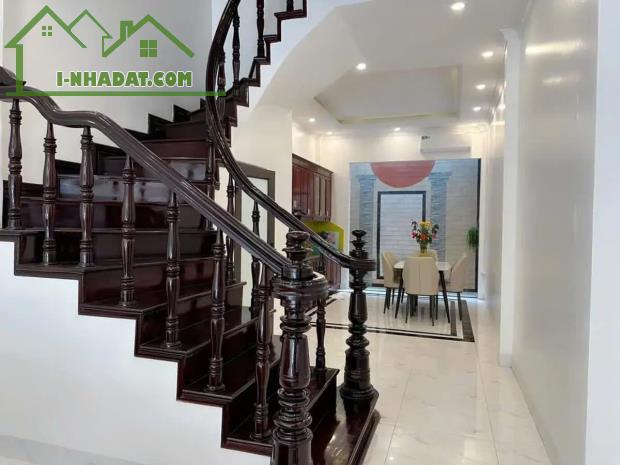 DÂN XÂY Bồ Đề rẻ nhất kvuc,55m,4 tầng,nhỉnh 10tỷ,NGÕ THÔNG-ÔTÔ ĐỖ CỬA-2 THOÁNG - 2