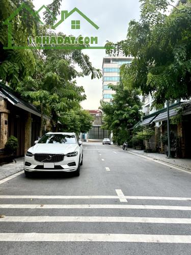 Bán nhà liền kề hiếm có Trương Định 100m2 x MT 5m duy nhất 1 căn ở & văn phòng - 28 tỷ - 1