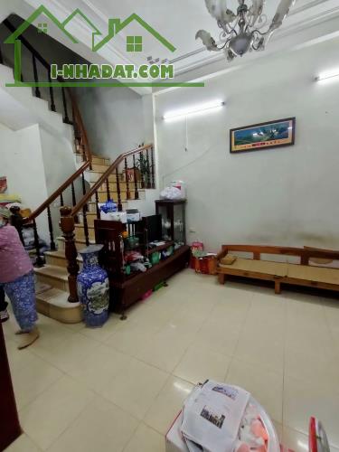 Bán nhà ngõ 269 Lạc Long Quân, DT 80m, 4 tầng, MT 6.7m, giá 14 tỷ, ngõ 2.5m. - 4