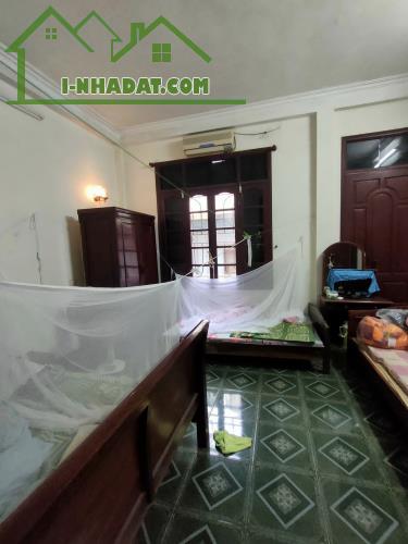 Bán nhà ngõ 269 Lạc Long Quân, DT 80m, 4 tầng, MT 6.7m, giá 14 tỷ, ngõ 2.5m. - 3