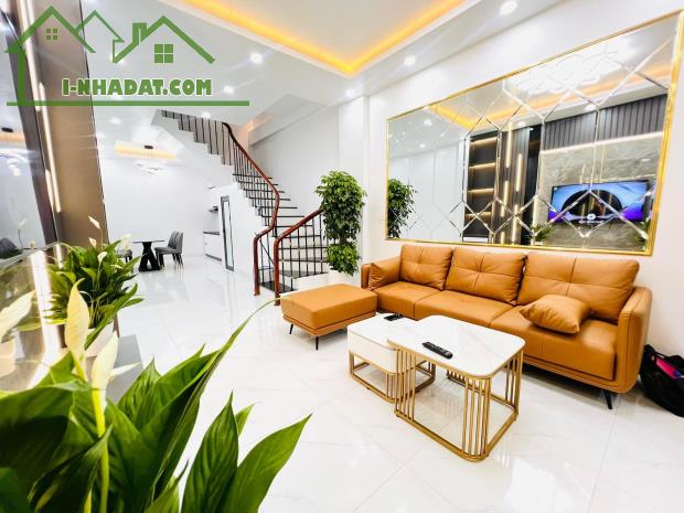 Bán nhà ở Trương Định - Hai Ba Trưng , 42m2, 5.85tỷ, sổ đỏ chính chủ, ngõ thoáng, nhà mới. - 5