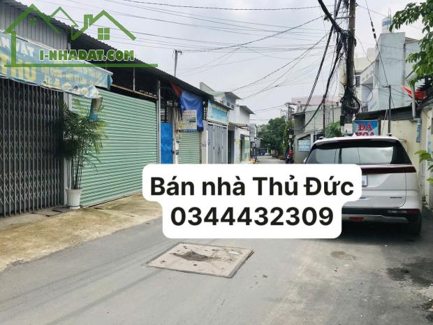 Bán nhà Thủ Đức, Đình Phong Phú, xây dựng CHDV, 193 m2 (7x28), HXH, Giá 11 tỷ