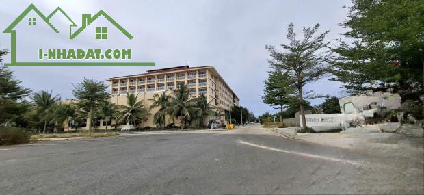 BÁN ĐẤT XÂY KHÁCH SẠN TẠI BIỂN CỬA ĐẠI - HỘI AN, QUẢNG NAM HƠN 3900M.