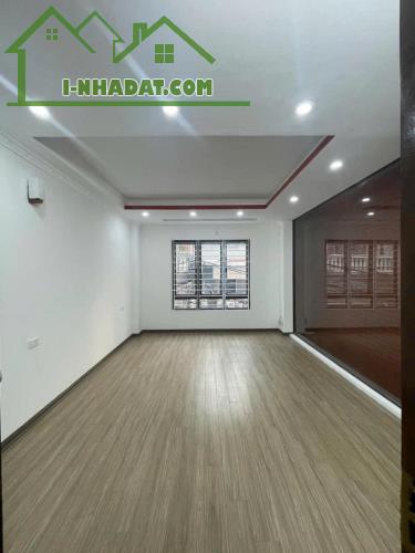 Bán nhà phố Minh Khai, Hai Bà Trưng 36m, 5 tầng. Giá: 7.5 tỷ - 2