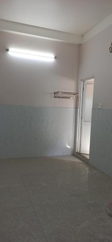 Gấp bán nhà Thủ Đức, dt 184m2, ngang 5m, chỉ 12 tỷ, ngay Mặt tiền Tỉnh lộ 43. - 4
