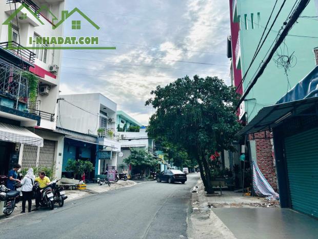 Bán nhà MTNB Lê Văn Phan, phường Phú Thọ Hòa, quận Tân Phú, dt 4x22m 3 lầu giá 9,5 tỷ - 4