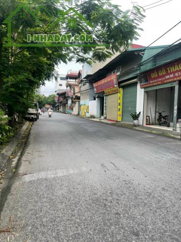 LIÊN HÀ - ĐÔNG ANH - HÀ NỘI  GẦN NGAY BỆNH VIỆN MIỀN ĐÔNG 
đường trước nhà săp mở 25 m - 2