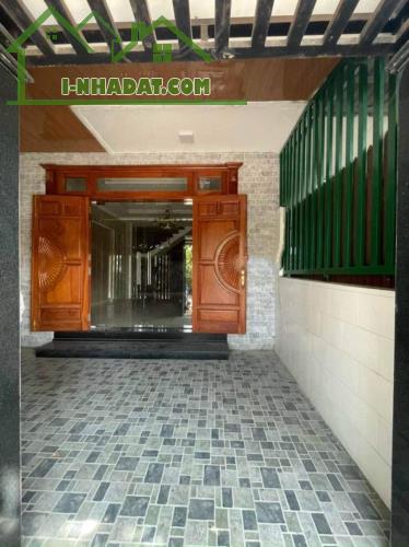 Gấp bán nhà Thủ Đức, dt 90m2, 4 tầng ngang 5m, chỉ 10T5, ô tô thông Mt Tam Bình. - 1