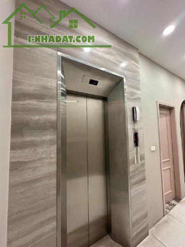 Bán nhà mặt đường Trâu Quỳ 120m2x6 tầng, MT 7.5m, vỉa hè, KD. Giá chỉ 21 tỷ. - 3