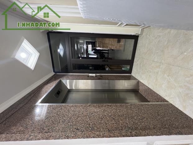 Nhà đẹp Mai Dịch Cầu Giấy oto 65m 6 tầng thang máy dòng tiền 600tr/năm - 2