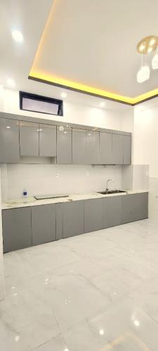 Bán Nhà Quận 8 72m2 X 2 Tầng Hẻm Xe Hơi Nguyễn Thị Tần Sát Quận 1