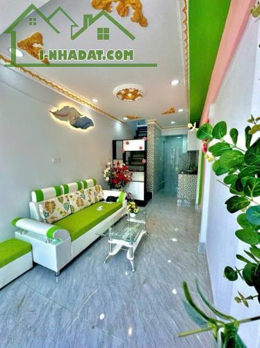 Bình Tân, Hương Lộ 2, 2 tầng, 20m2, hẻm 4m, nhỉnh 2 tỷ - 2