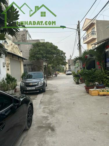 CHỦ KẸT TIỀN BÁN GẤP 52M2 TẠI THẠNH XUÂN 52 GIÁ CHỈ 1 TỶ 320 TR GỌI CHO EM ĐẤT