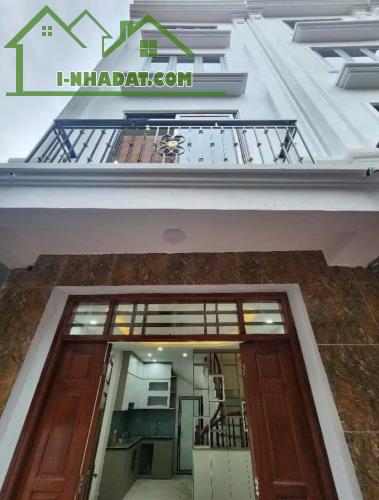 🏡 B.Á.N NHÀ BẮC TỪ LIÊM - Ô TÔ ĐỖ CỬA - 4 TẦNG ĐẦY ĐỦ TIỆN ÍCH - GIÁ ĐẦU TƯ 🏡 - 1